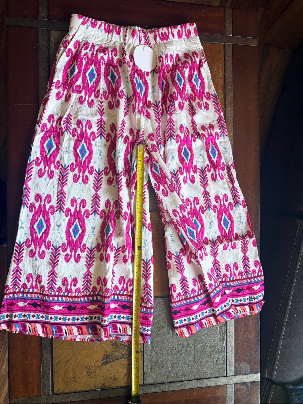 Umgee medium Aztec boho extra wide leg capri ankle elastic pink white retro art